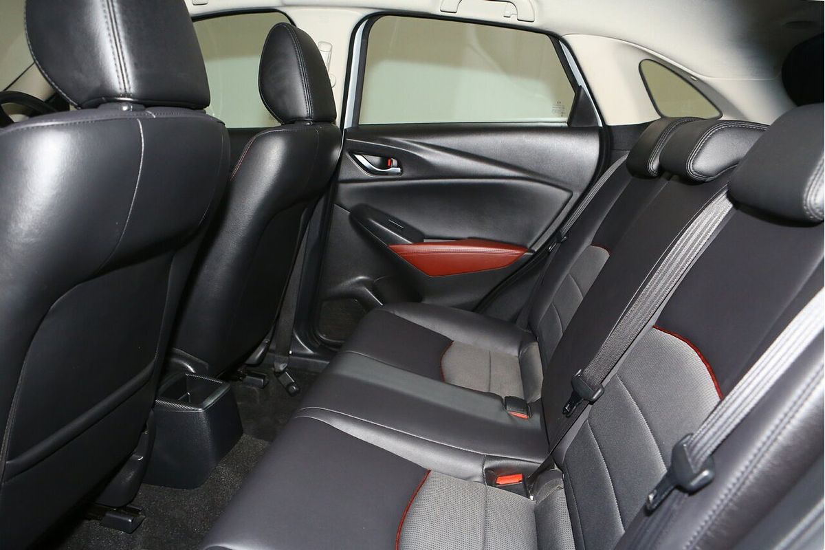2017 Mazda CX-3 sTouring DK