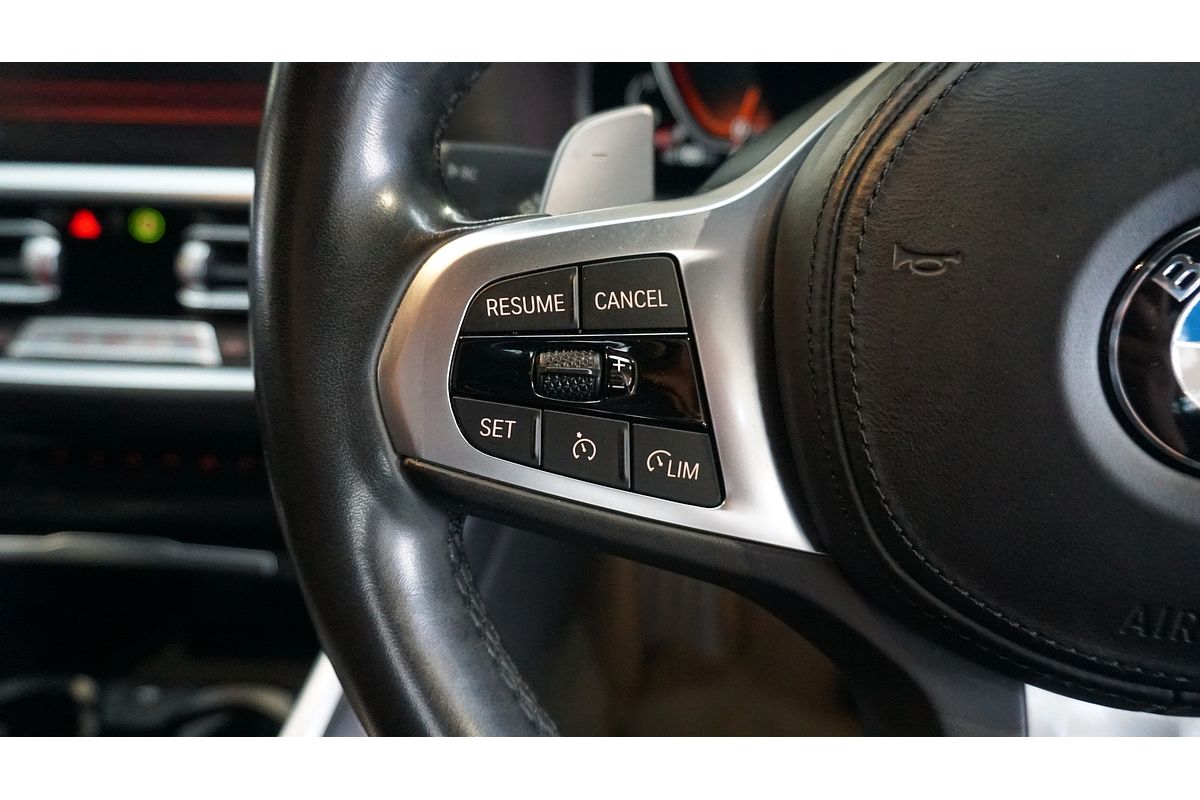 2021 BMW 3 Series 330i Luxury Line G20