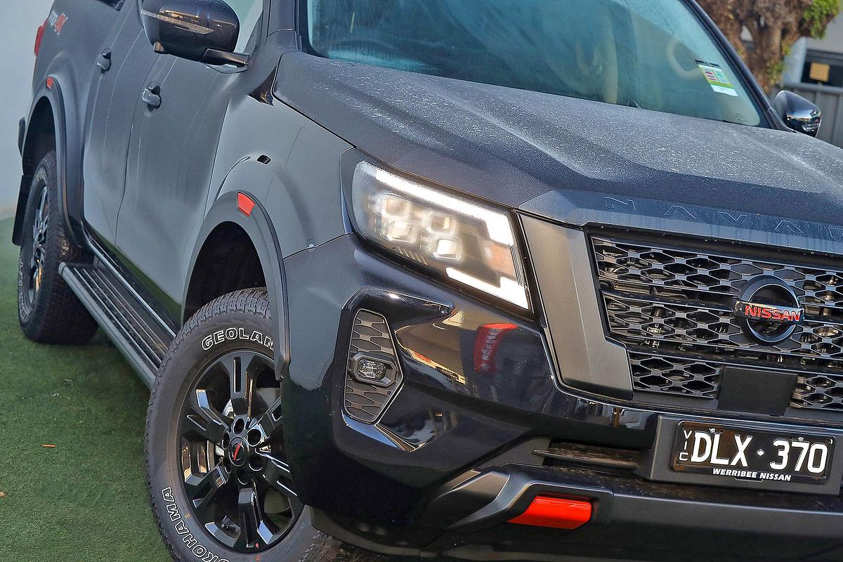 2025 Nissan Navara PRO-4X D23 4X4