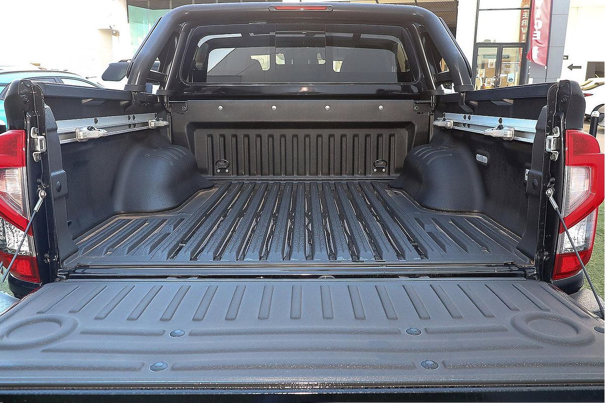 2025 Nissan Navara PRO-4X D23 4X4