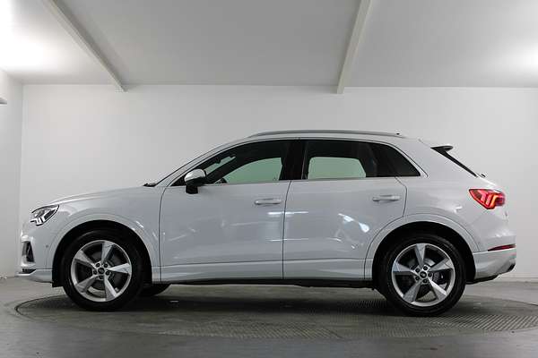 2022 Audi Q3 40 TFSI F3