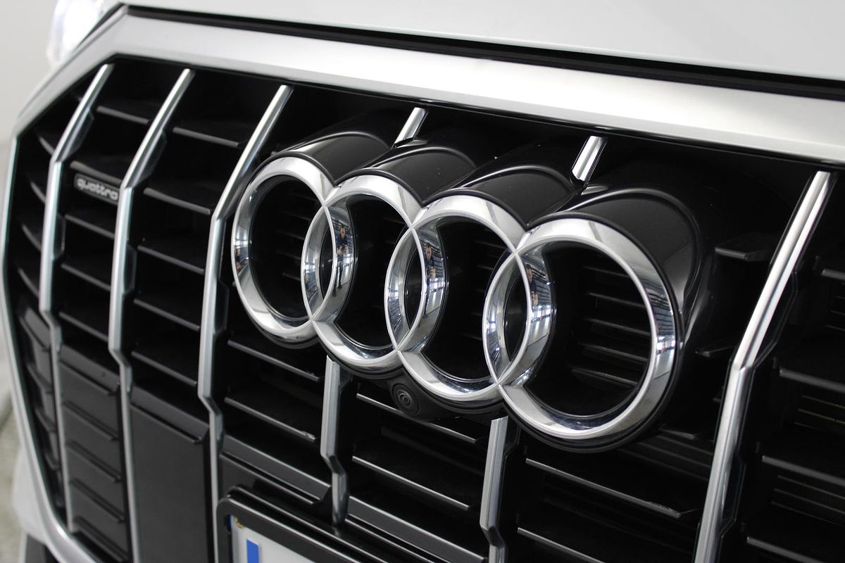 2022 Audi Q3 40 TFSI F3