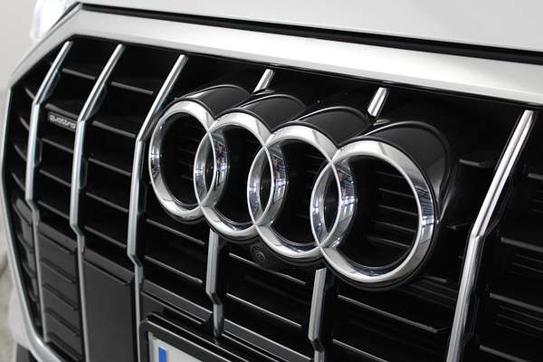 2022 Audi Q3 40 TFSI F3