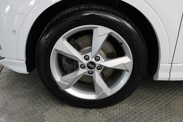 2022 Audi Q3 40 TFSI F3