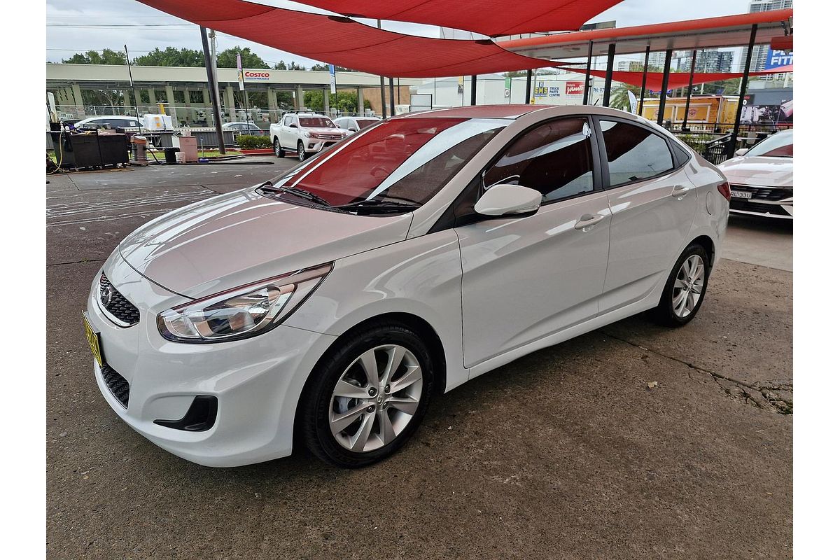2018 Hyundai Accent Sport RB6