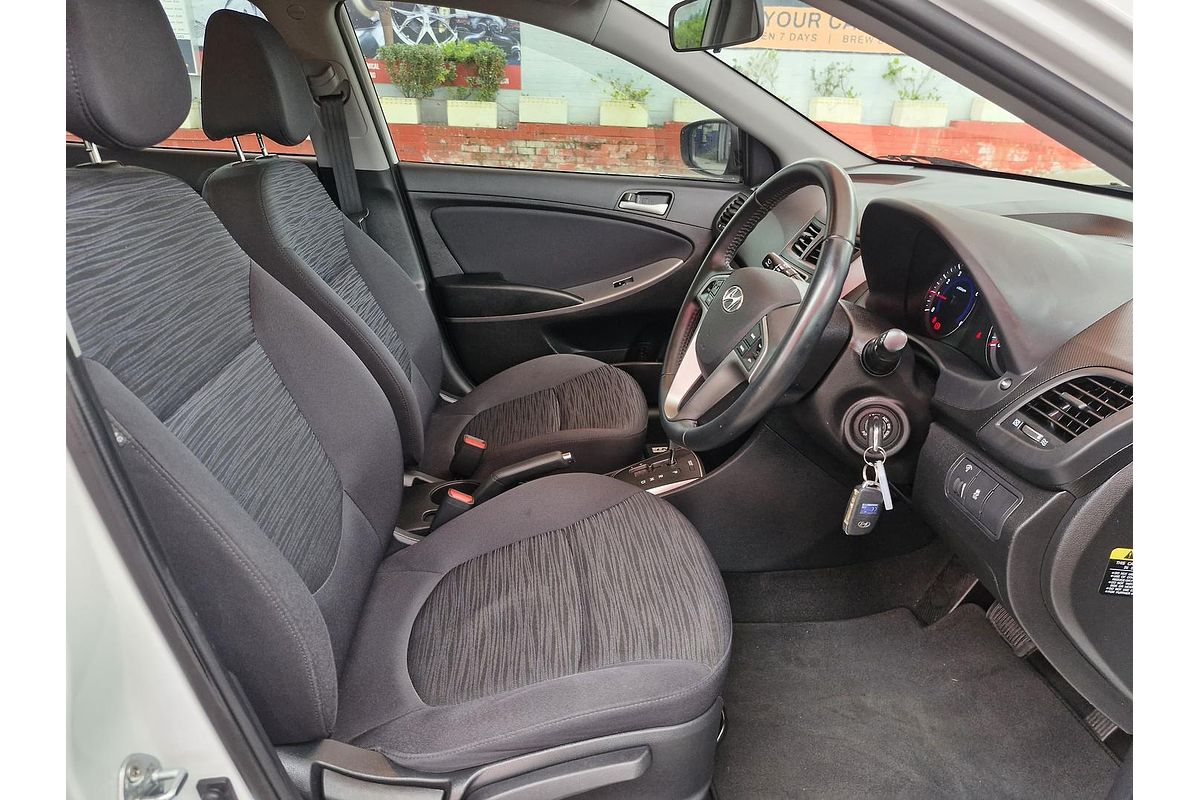 2018 Hyundai Accent Sport RB6