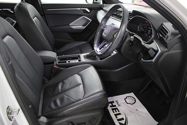 2022 Audi Q3 40 TFSI F3