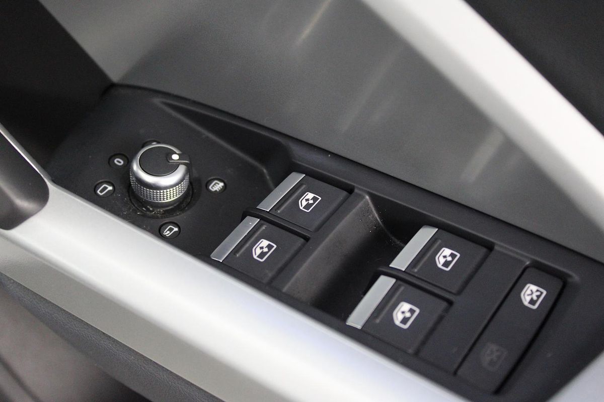 2022 Audi Q3 40 TFSI F3