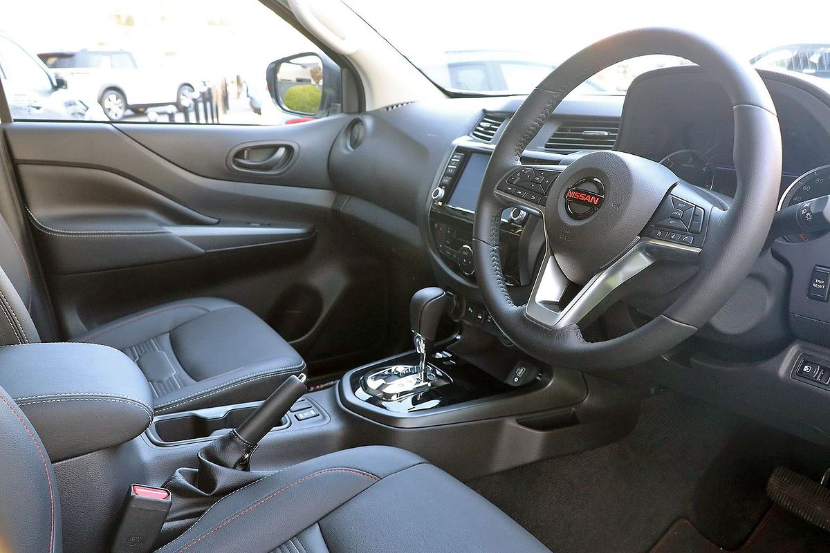 2024 Nissan Navara PRO-4X Warrior D23 4X4