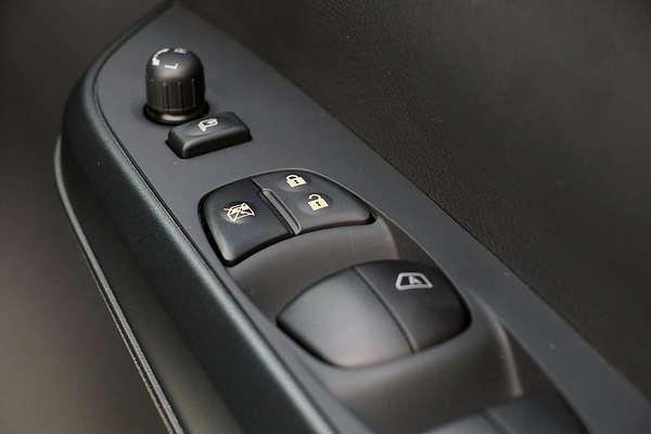 2024 Nissan Navara PRO-4X Warrior D23 4X4