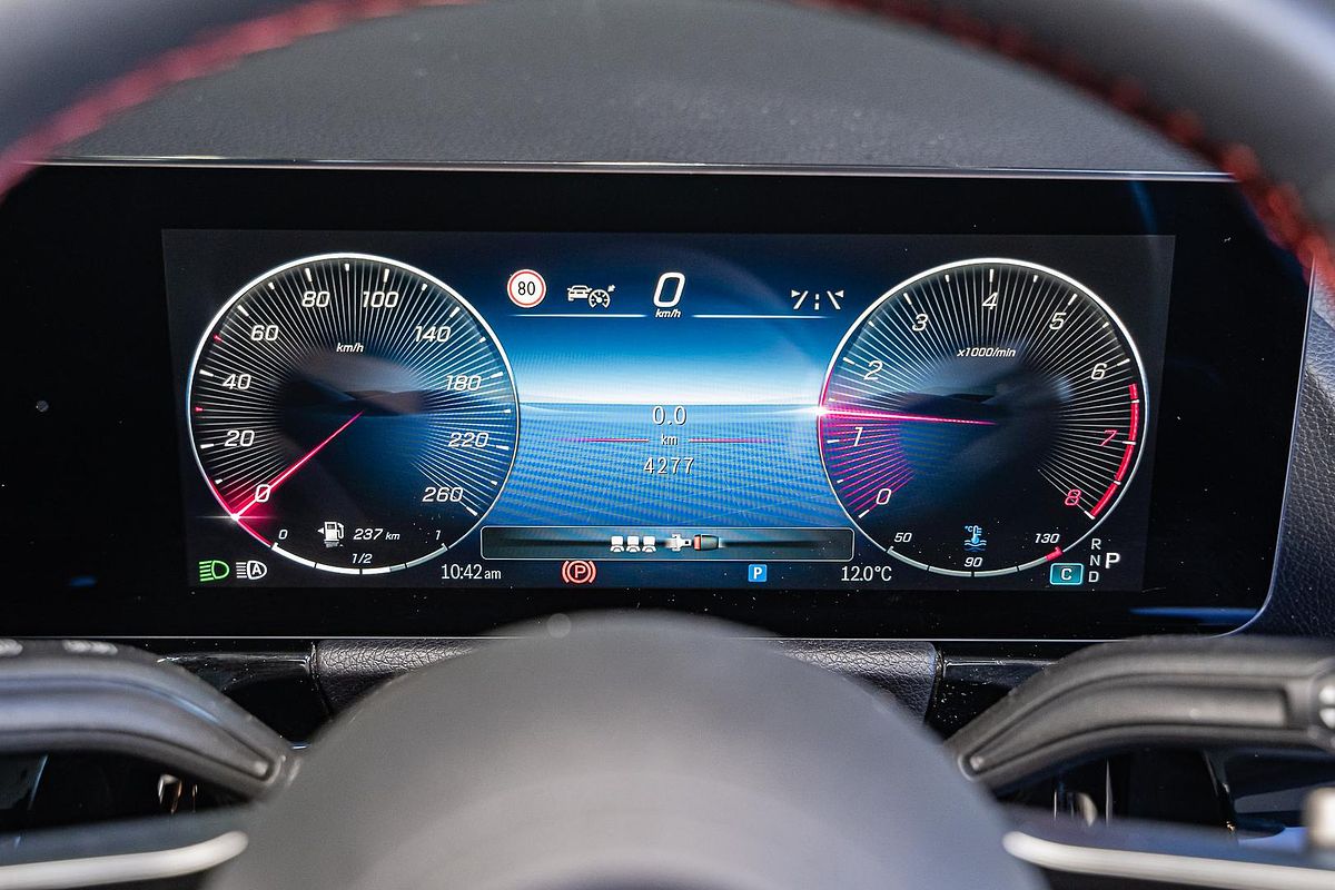 2025 Mercedes-Benz GLA-Class GLA200 H247