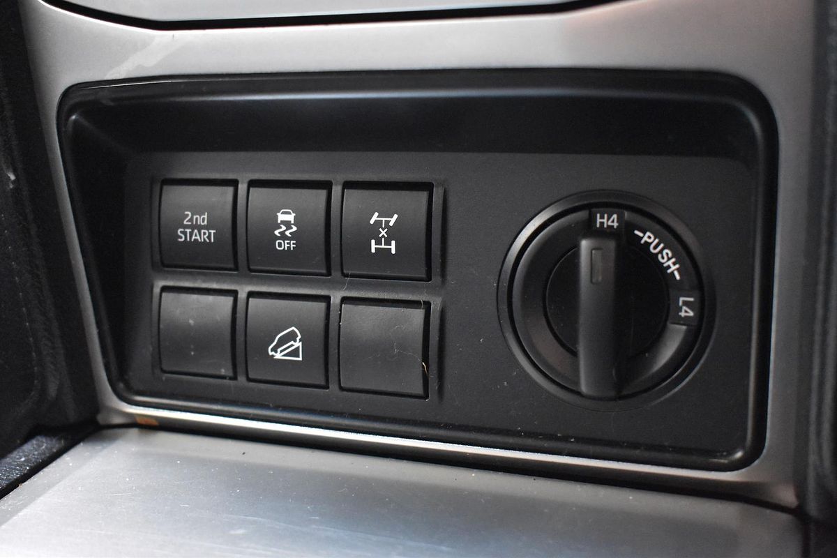 2023 Toyota Landcruiser Prado GX GDJ150R