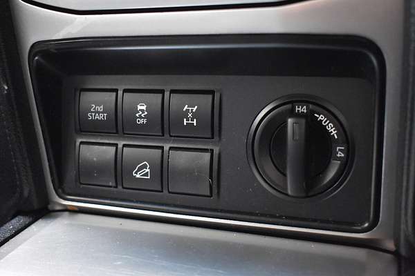 2023 Toyota Landcruiser Prado GX GDJ150R