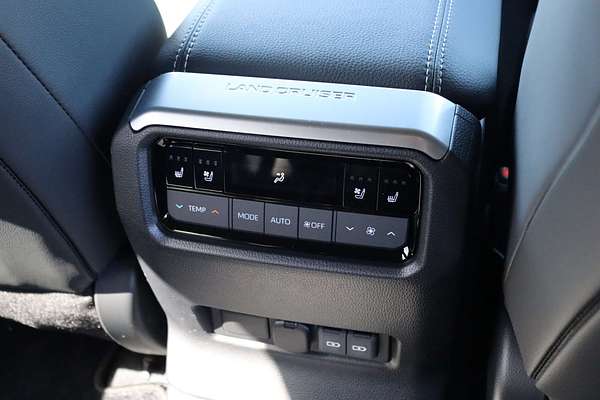 2024 Toyota Landcruiser Prado Kakadu GDJ251R