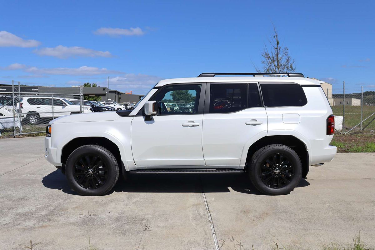 2024 Toyota Landcruiser Prado Kakadu GDJ251R