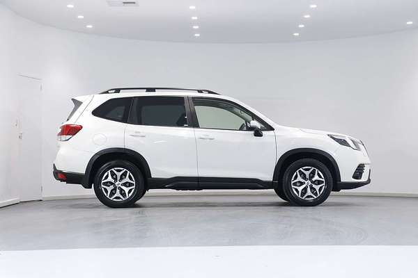 2023 Subaru Forester 2.5i S5
