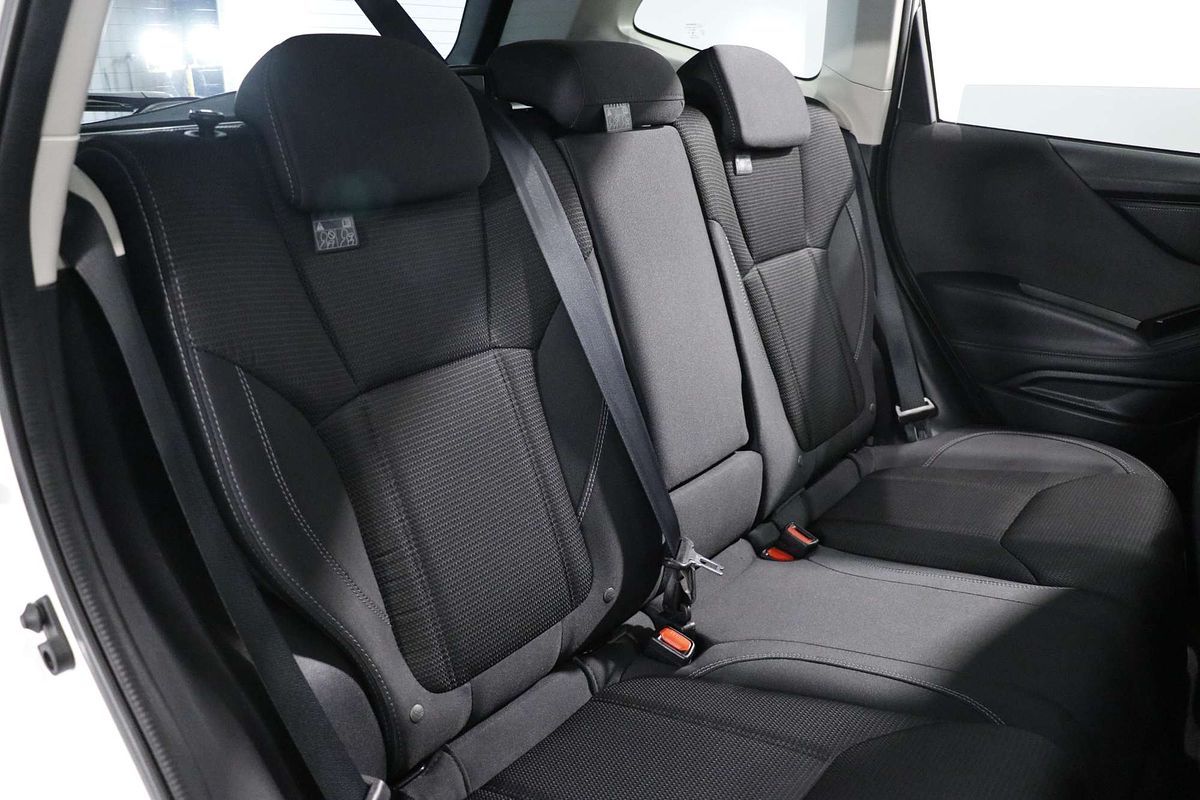 2023 Subaru Forester 2.5i S5