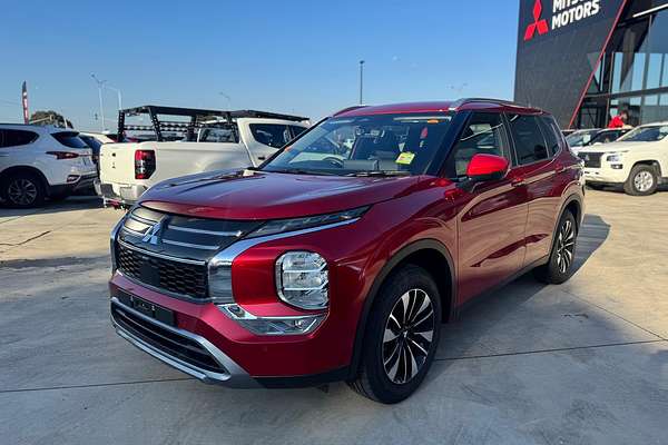 2025 Mitsubishi Outlander LS ZM