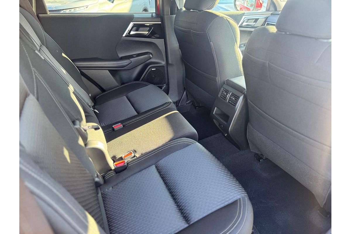 2025 Mitsubishi Outlander LS ZM