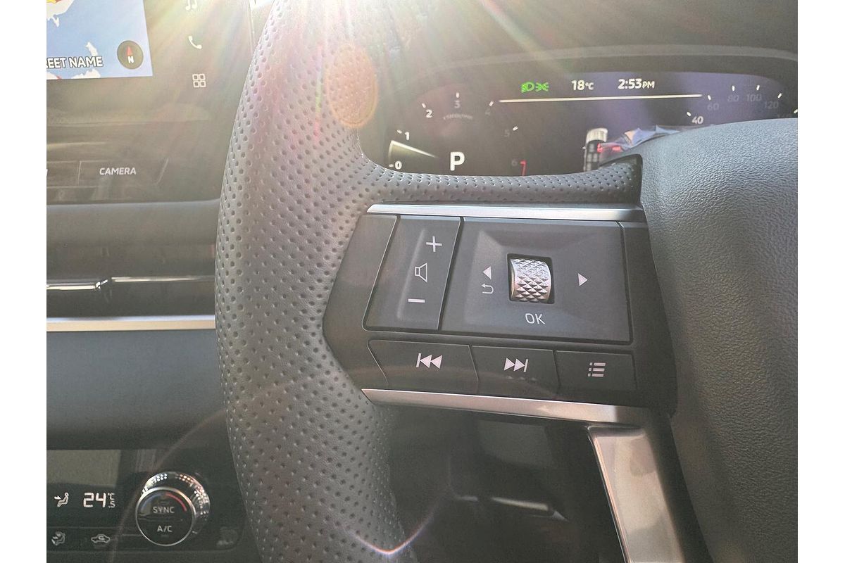 2025 Mitsubishi Outlander LS ZM