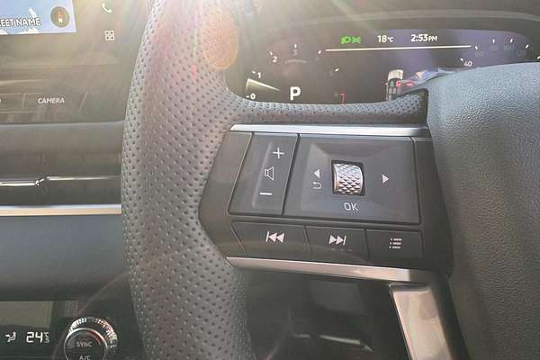 2025 Mitsubishi Outlander LS ZM