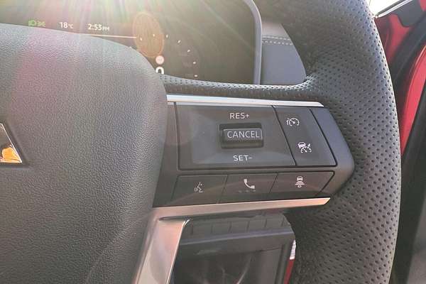 2025 Mitsubishi Outlander LS ZM