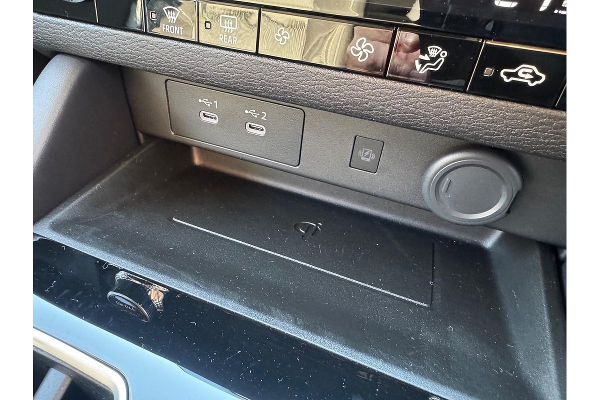 2025 Mitsubishi Outlander LS ZM