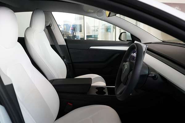 2023 Tesla Model 3 Long Range