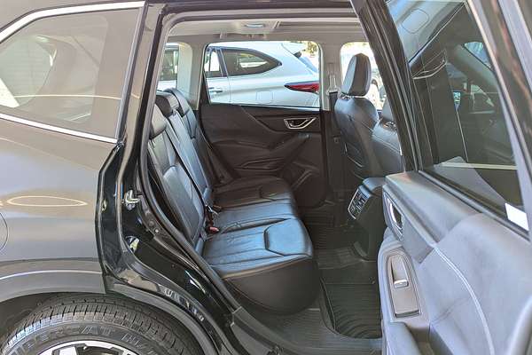 2020 Subaru Forester 2.5i-S S5