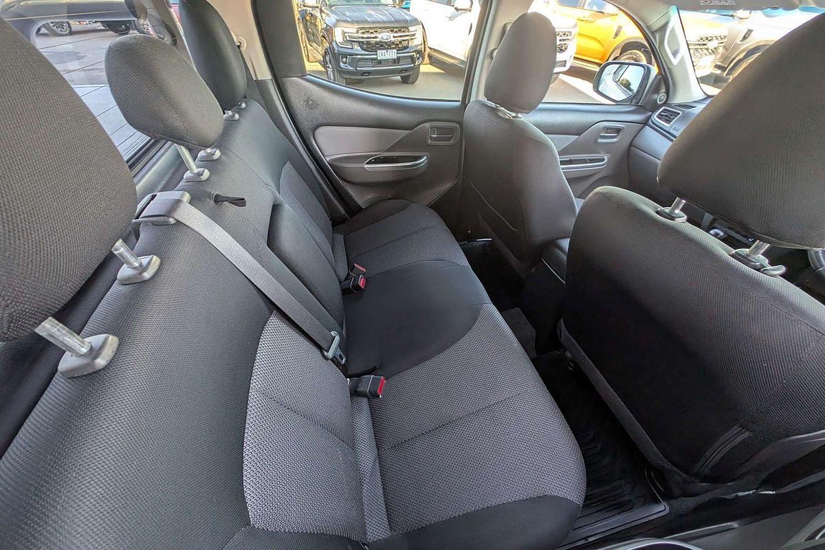 2016 Mitsubishi Triton GLS MQ 4X4