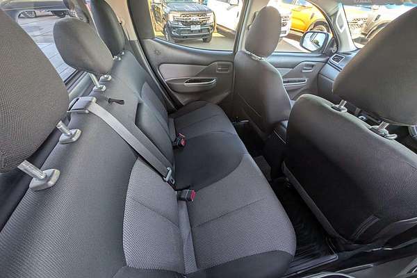 2016 Mitsubishi Triton GLS MQ 4X4