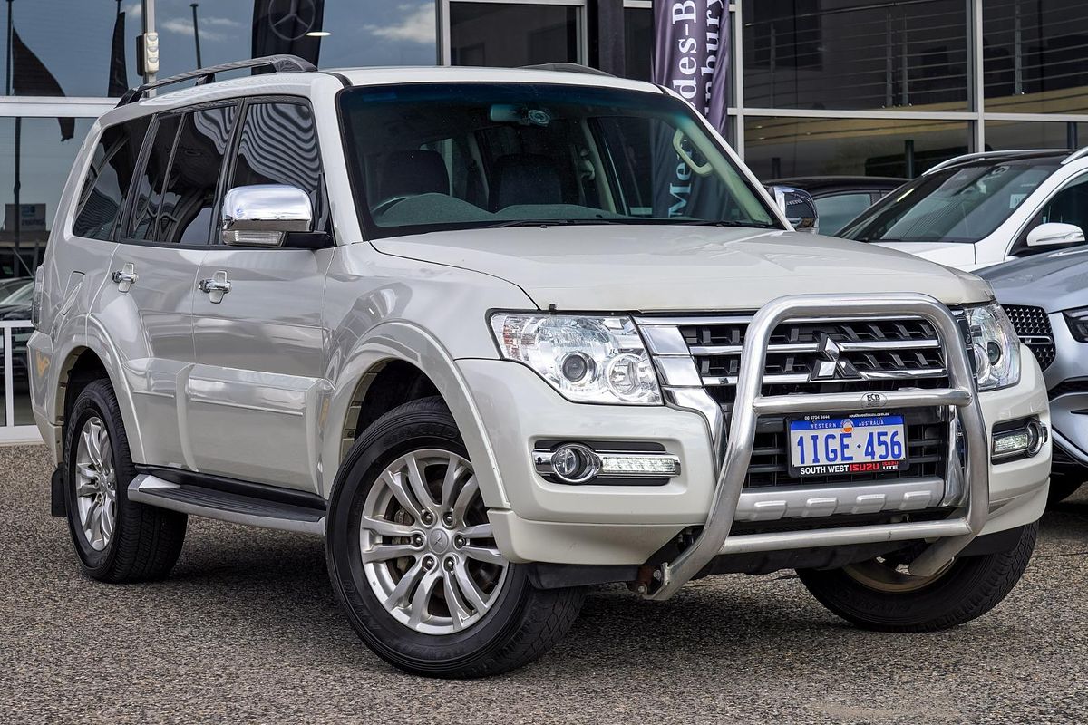 2017 Mitsubishi Pajero GLX NX