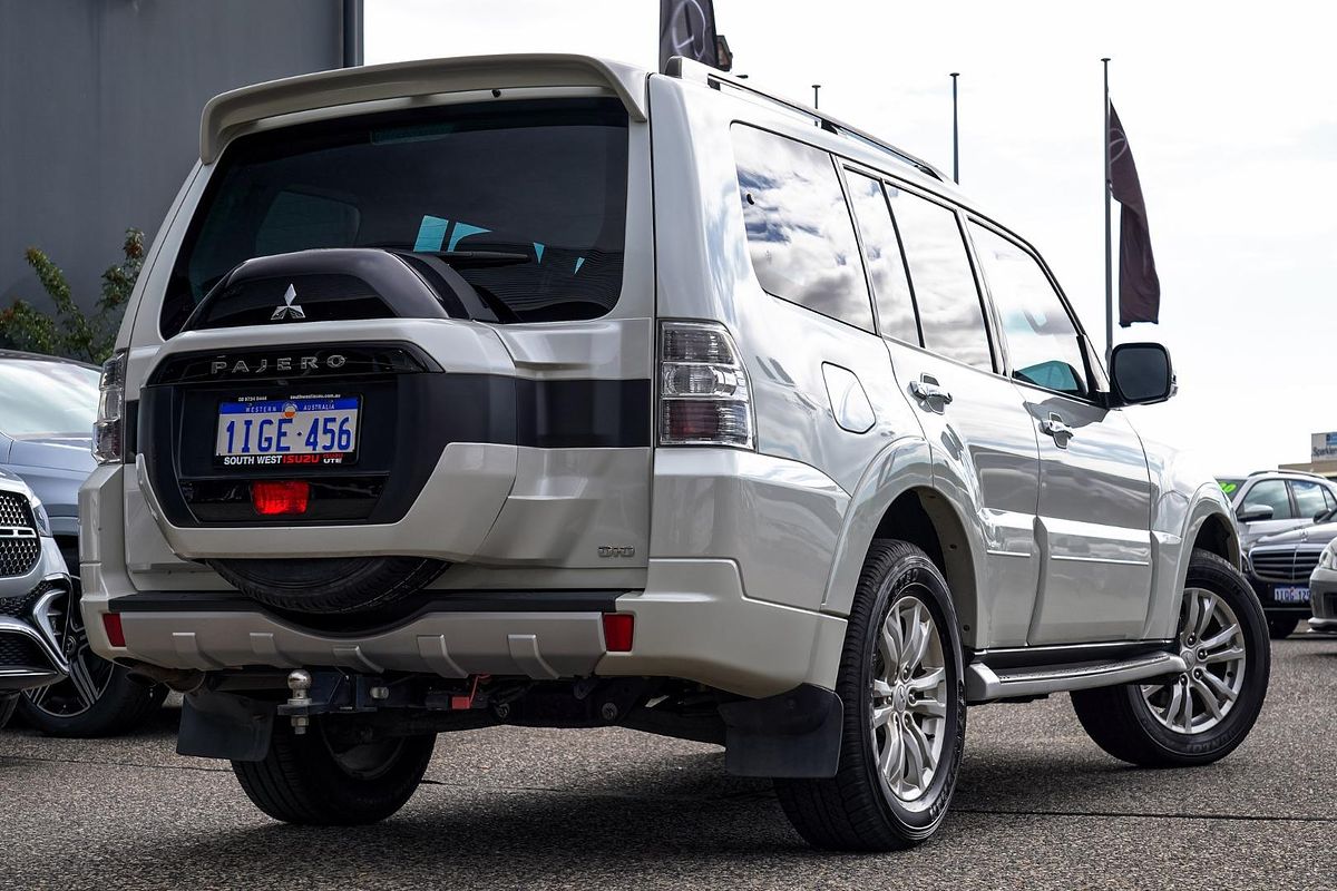 2017 Mitsubishi Pajero GLX NX