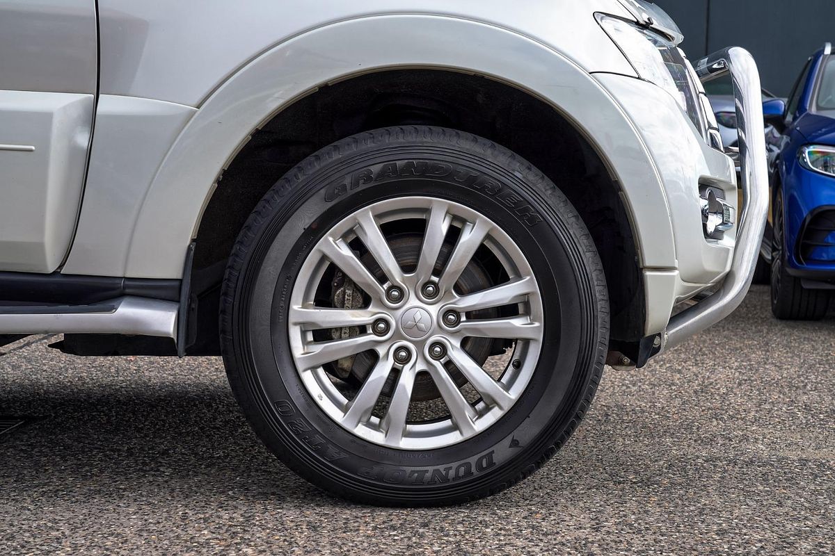 2017 Mitsubishi Pajero GLX NX