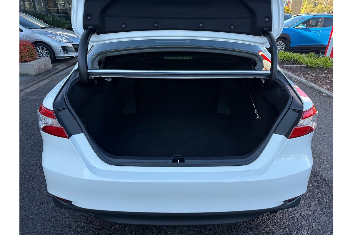 2018 Toyota Camry Ascent ASV70R