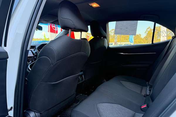 2018 Toyota Camry Ascent ASV70R