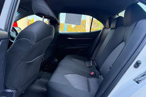 2018 Toyota Camry Ascent ASV70R