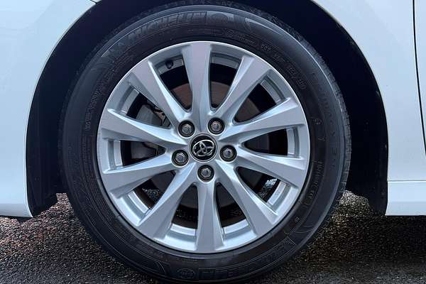 2018 Toyota Camry Ascent ASV70R