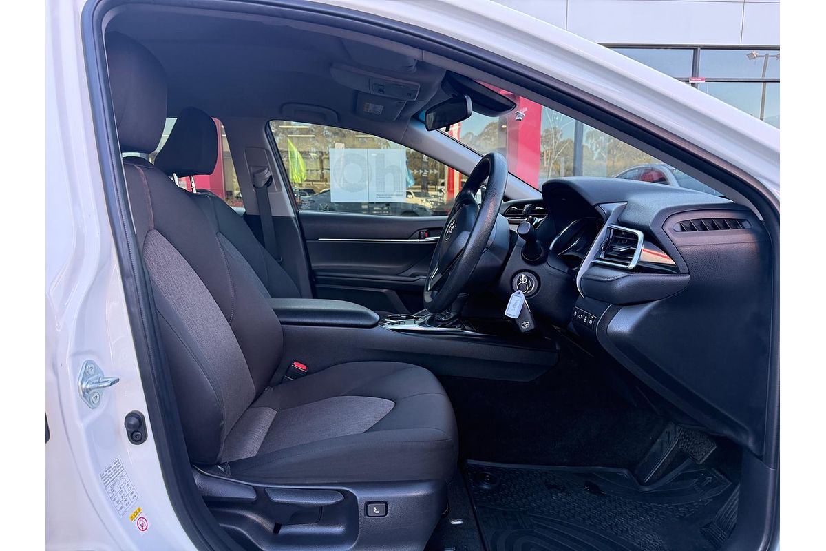 2018 Toyota Camry Ascent ASV70R