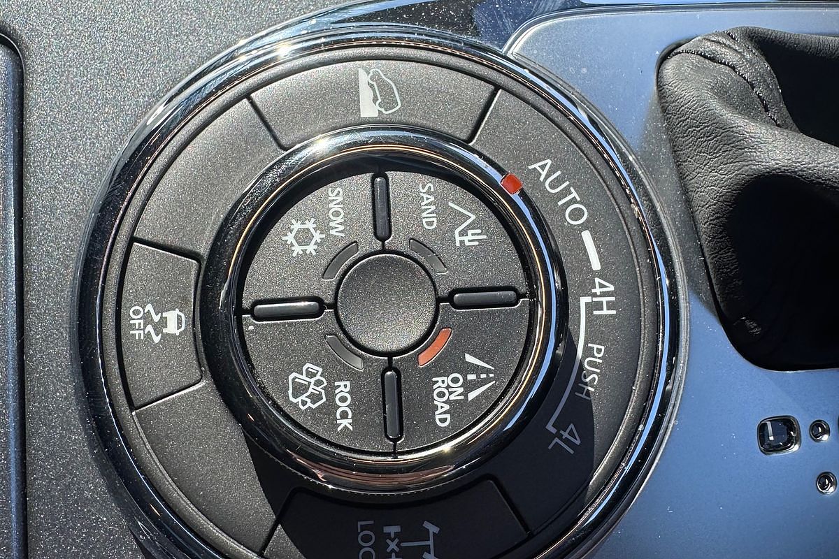 2022 Nissan Patrol Ti-L Y62