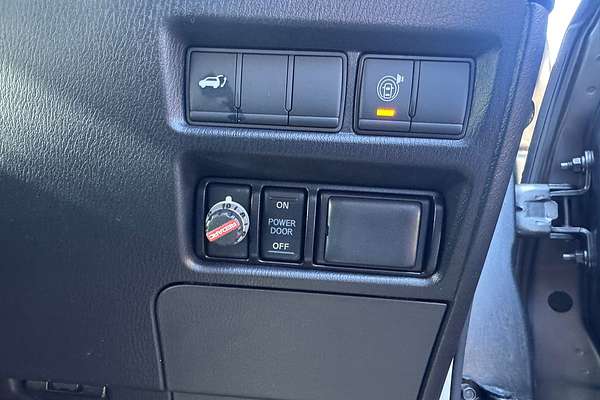2022 Nissan Patrol Ti-L Y62