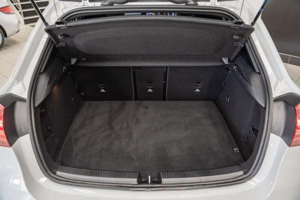2024 Mercedes-Benz A-Class A250 W177