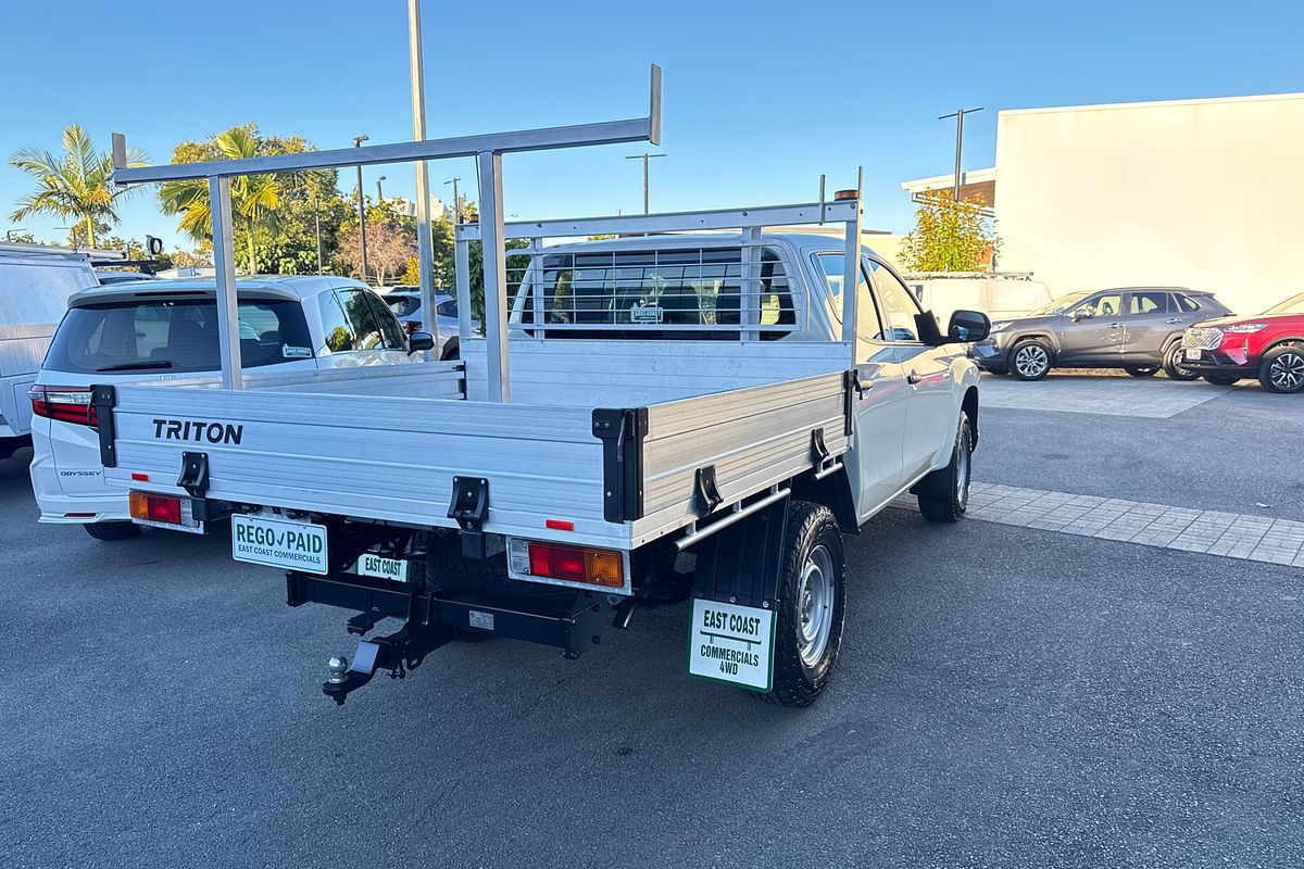 2020 Mitsubishi Triton GLX MR 4X4