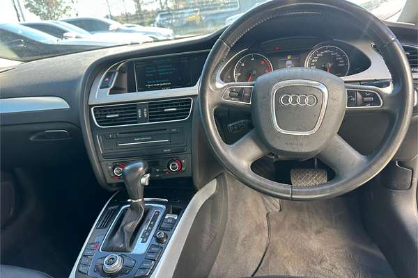2009 Audi A4 B8