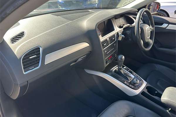 2009 Audi A4 B8