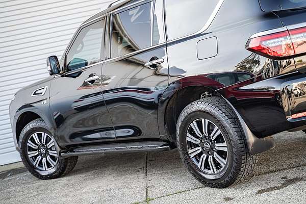 2022 Nissan Patrol Ti-L Y62
