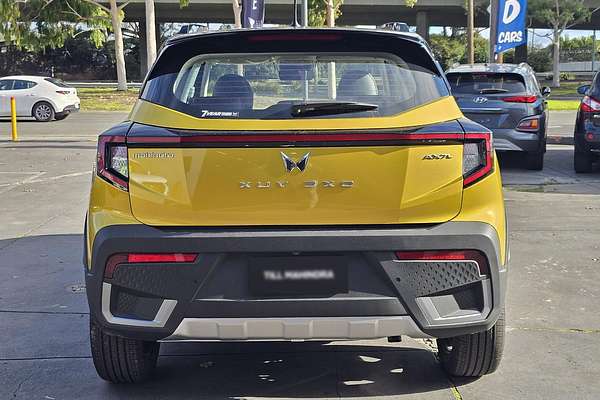2025 Mahindra XUV3XO AX7L