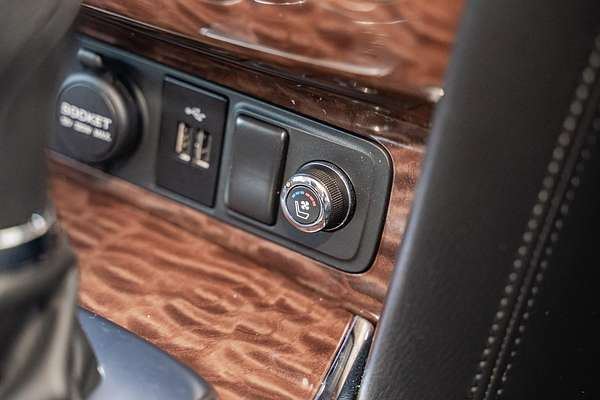 2022 Nissan Patrol Ti-L Y62