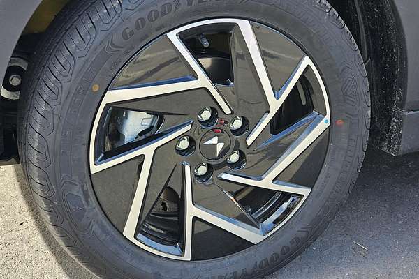 2025 Mahindra XUV3XO AX7L