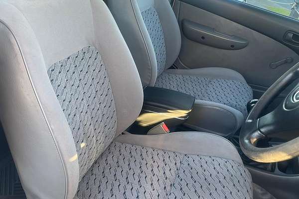 2003 Mazda Bravo DX B2500 4X4